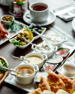 مطاعم فطور بجدة قريب من موقعي: 920023589