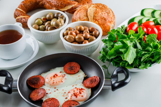 مطاعم فطور بجدة قريب من موقعي: 920023589