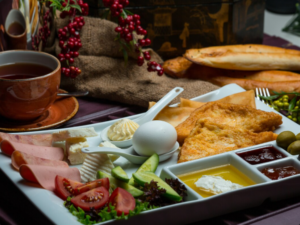 مطعم فطور عوائل في جدة - طيبات الحجاز: 920023589