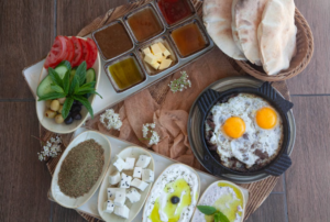 أفضل مطاعم جدة للفطور الحجازي - طيبات الحجاز: 920023589