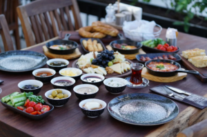 أين أجد أفضل مطعم فطور في جدة - طيبات الحجاز: 920023589